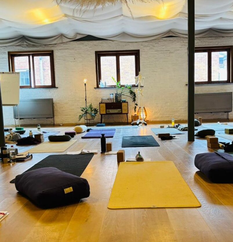yoga teambuilding